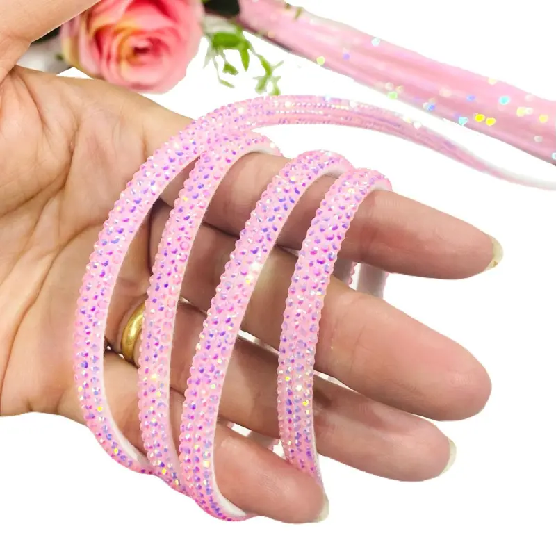 Strass Meia Cana Tira de 6mm Por 1 Metro Rosa Bebê Furta Cor