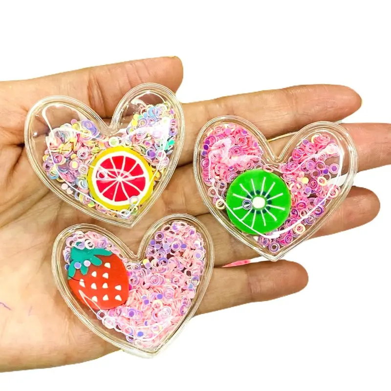 Aplique em plástico transparente coração lantejoulas glitter 4,5cm X 5cm