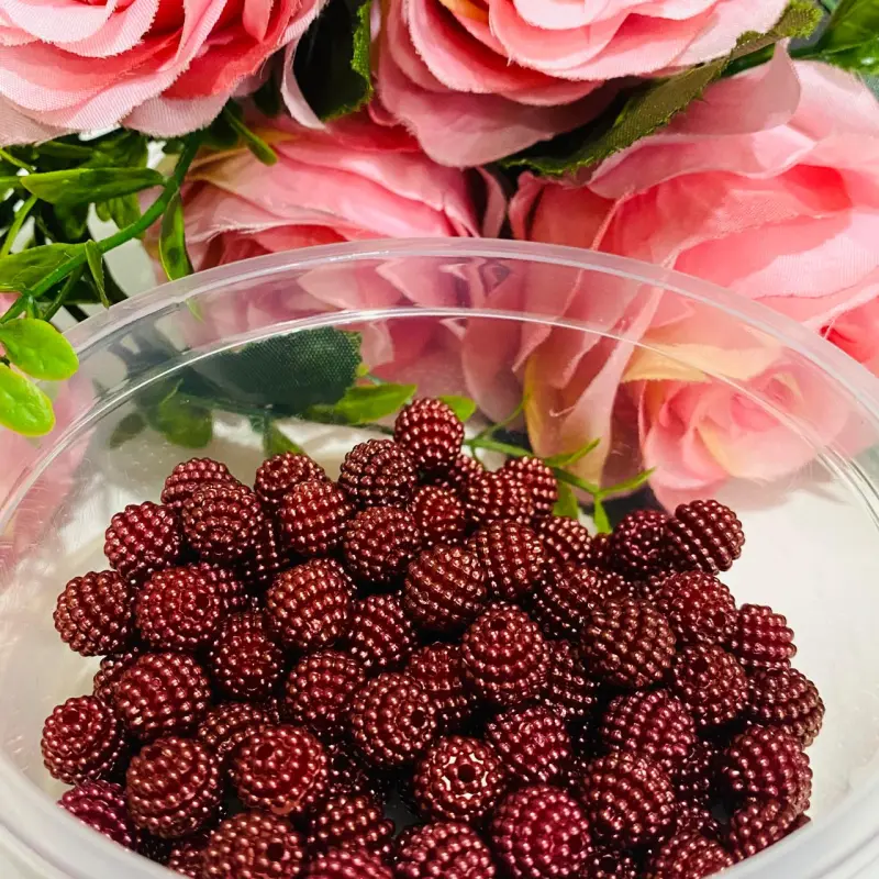 Pérolas Craquelada de 10mm em ABS Pacote com 50g mais o menos 120 bolinhas Cor - Marsala 164