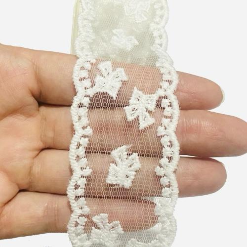 Fita de Renda Tule com Laços Branco
