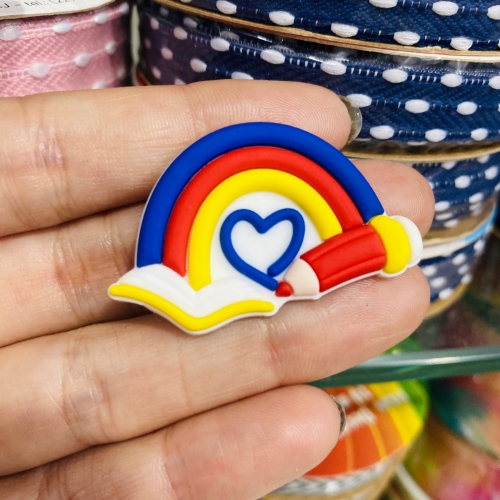Aplique em Silicone Arco iris por Unidade de 4x2,5cm Ref- AF0028
