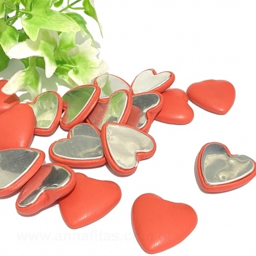 Aplique Coração de Couro com Metal 2,5cm Vermelho Por Unidade Ref: C26COUV